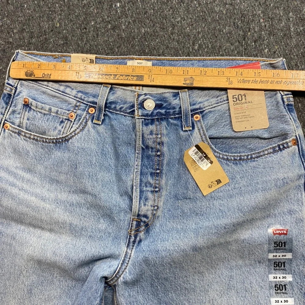 Levi 501 Original Jeans Sz 32 Mens Blue Grunge Distressed Straight Leg Pants